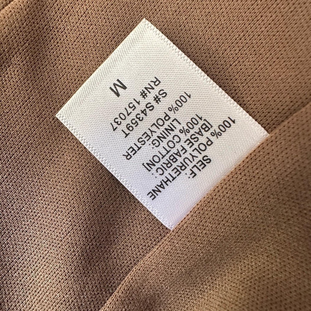 SALTY STRAPLESS TOP FAUX LEATHER​ - Picture 4 of 6